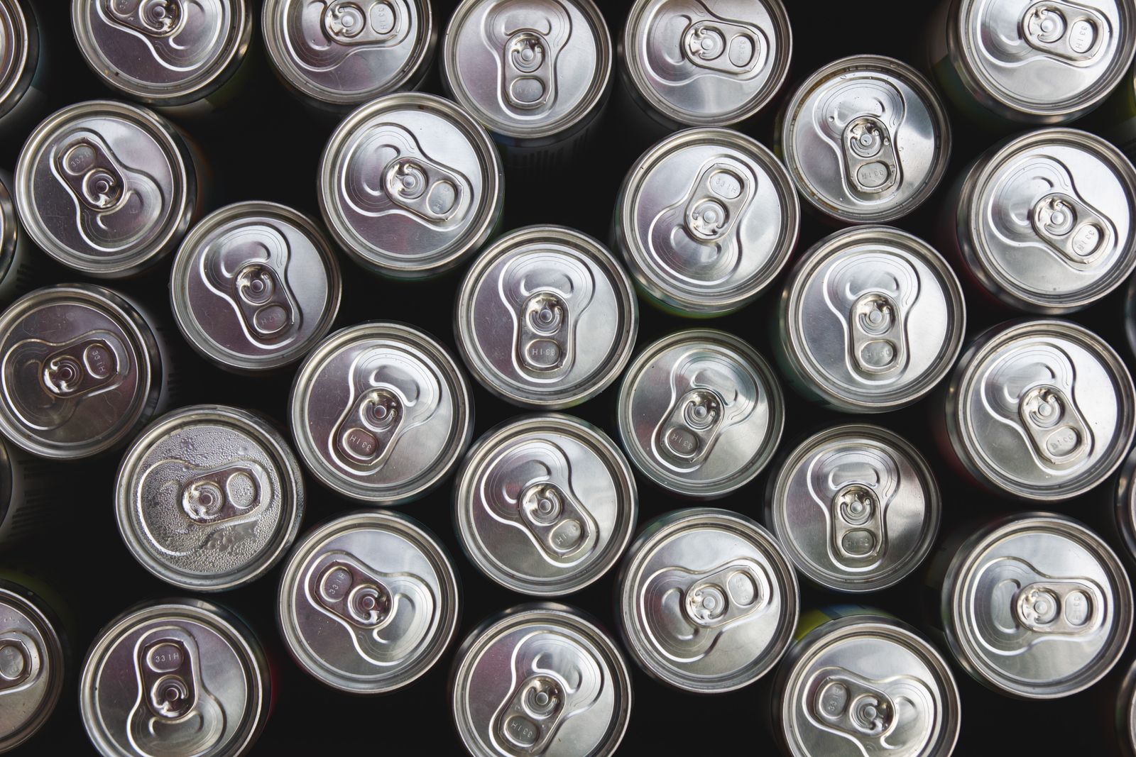 Metal tin cans and aluminum packaging containers